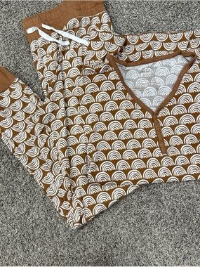 Brown & White Rainbow Print Pajama Set
